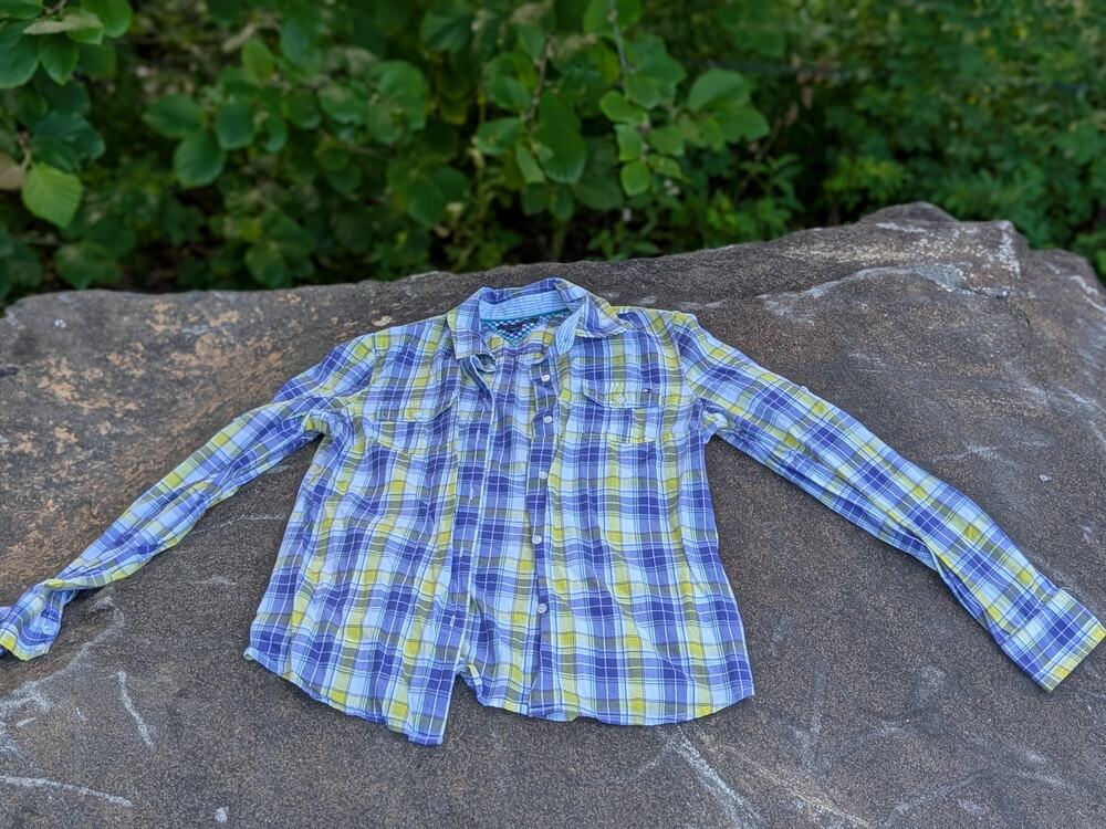 Tommy Hilfiger Women's Medium Plaid Button Front Shirt Long Sleeve